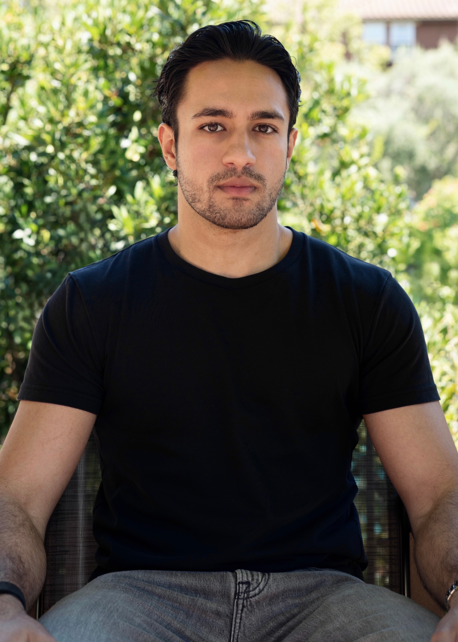 Kia Kalhori — Co-founder, CEO & Principal Broker at Agnsy